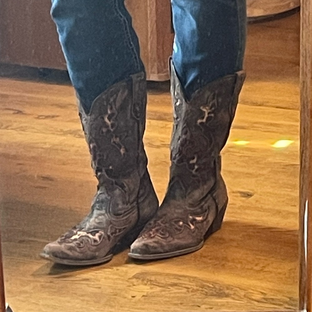 Laredo Western Cowgirl Boots